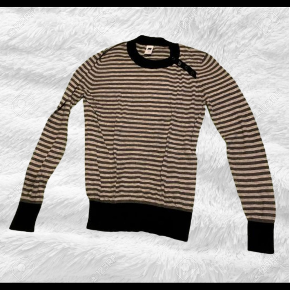 Good condition GAP sweater